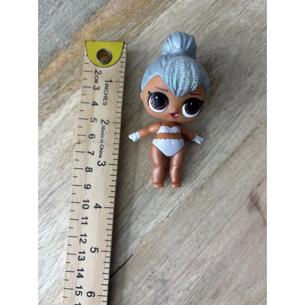 MGA LOL Surprise Glitter Series Doll Silver Hair White Outfit 3 Inch Figure